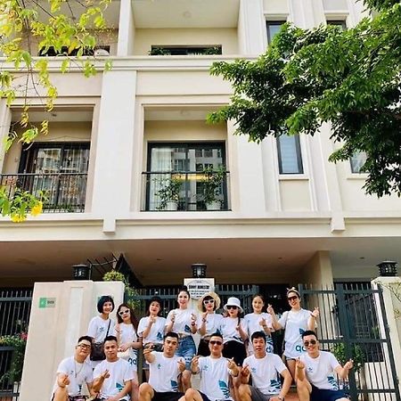 הלונג Sonny Homestay 2 -Can Lien Ke 5Pn -Khu Greenbayvillage - Duong Hoang Quoc Viet -Trung Tam Kdl Bai Chay מראה חיצוני תמונה