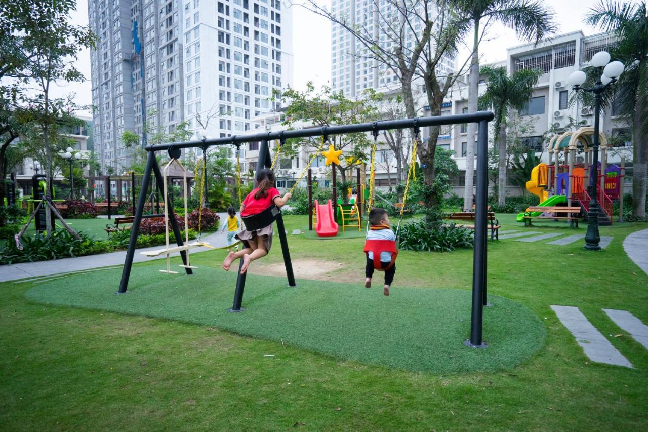 הלונג Sonny Homestay 2 -Can Lien Ke 5Pn -Khu Greenbayvillage - Duong Hoang Quoc Viet -Trung Tam Kdl Bai Chay מראה חיצוני תמונה